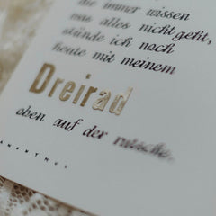 Gestempelter Kunstdruck "Dreirad" mit Goldprägung