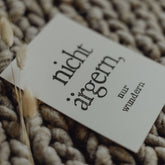 Postkarte "Nicht ärgern, nur wundern" gestempelter Spruch