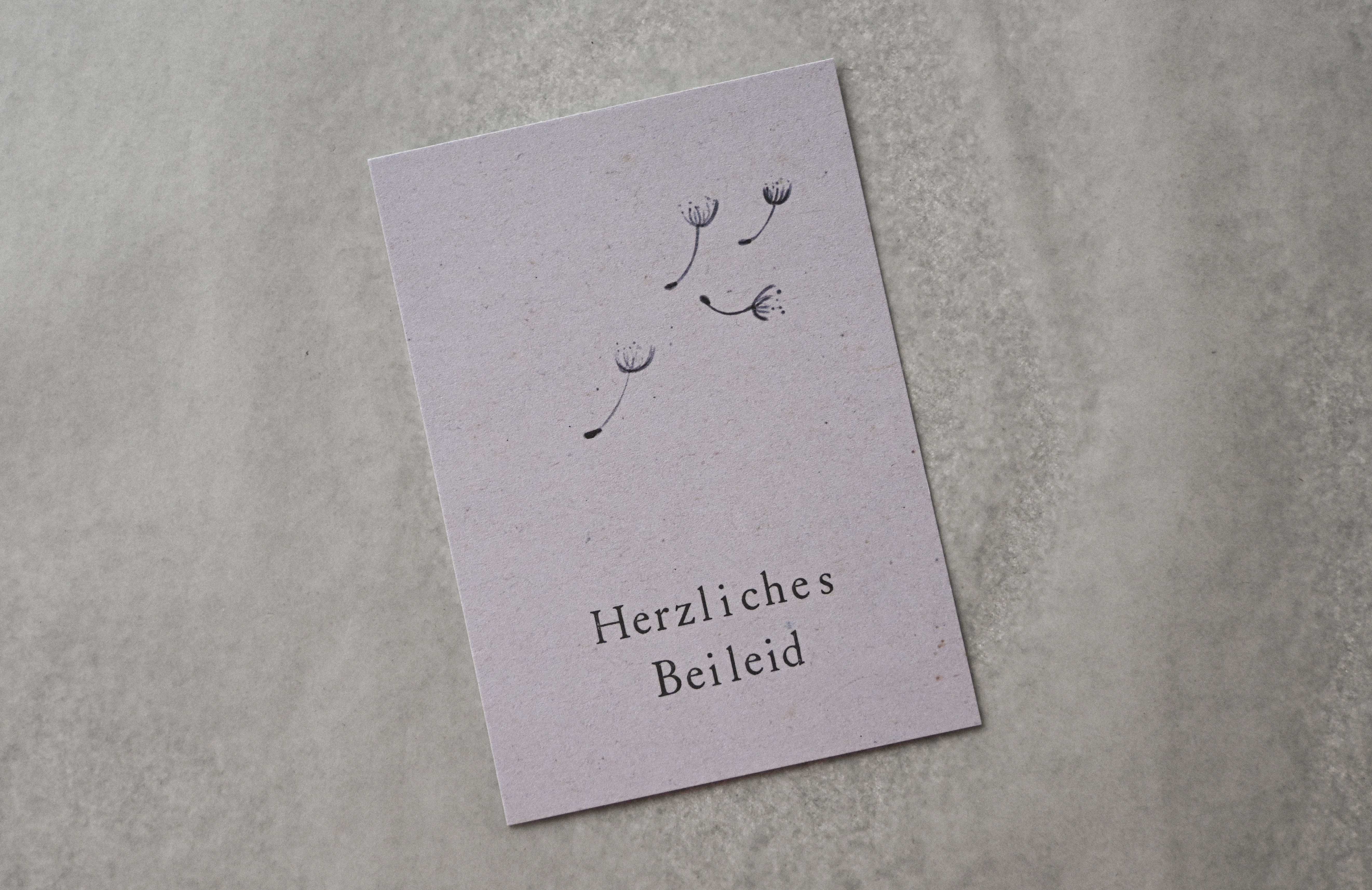 Kleine Karte "Herzliches Beileid" mit Illustration Samen