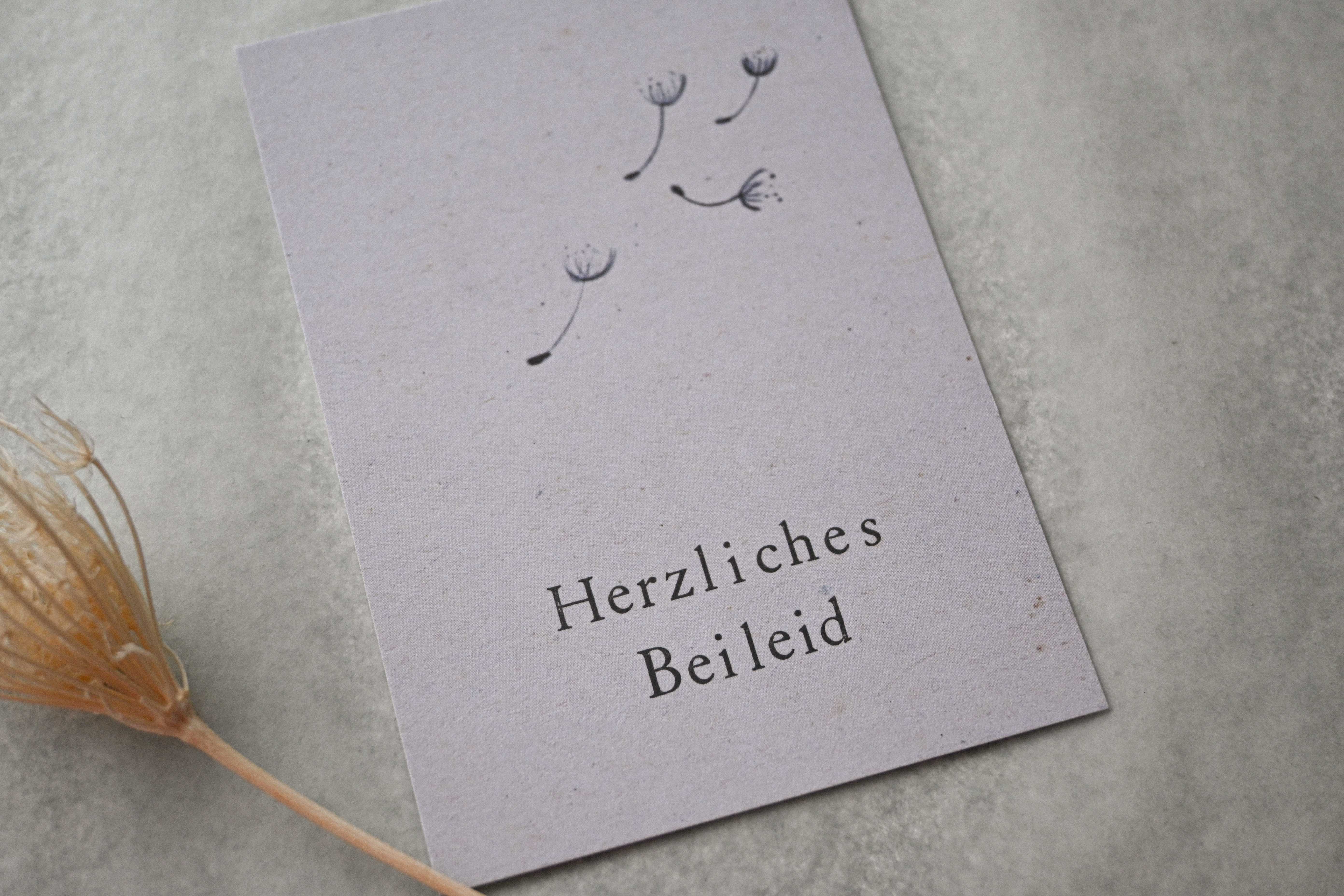 Kleine Karte "Herzliches Beileid" mit Illustration Samen