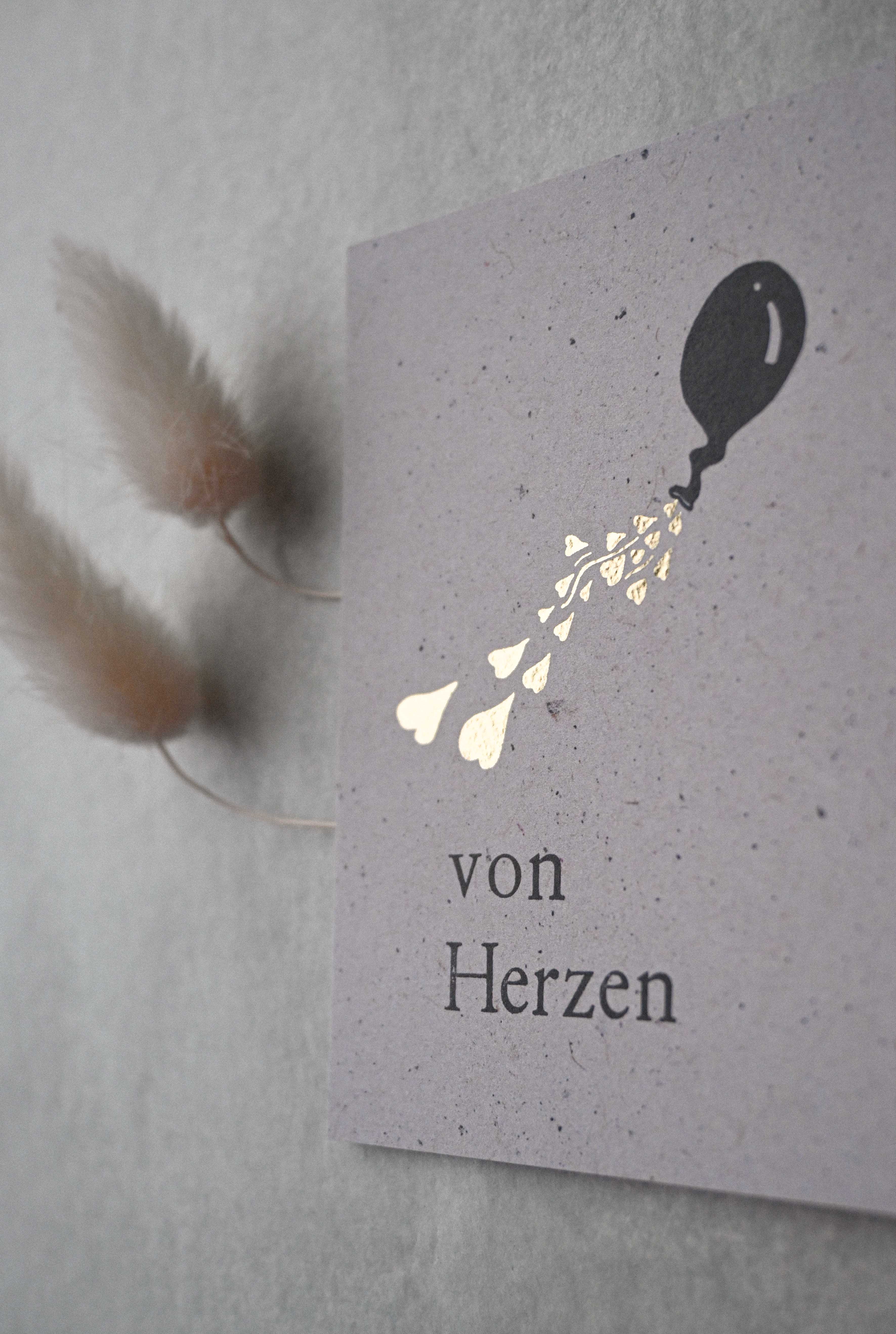 Kleine Karte "Von Herzen" mit Illustration Luftballon Gold