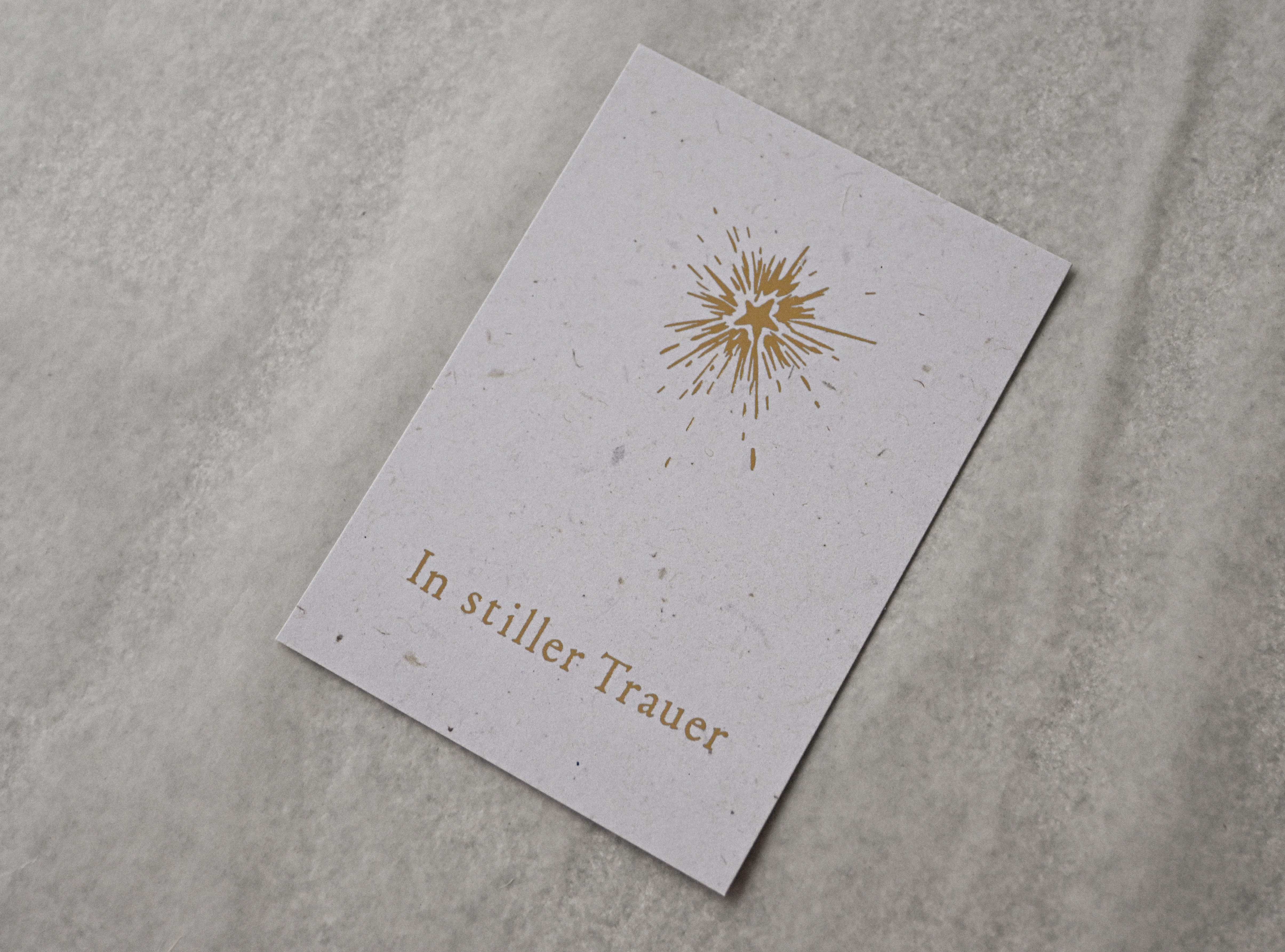 Kleine Karte "Stille Trauer" mit Illustration Stern Gold 